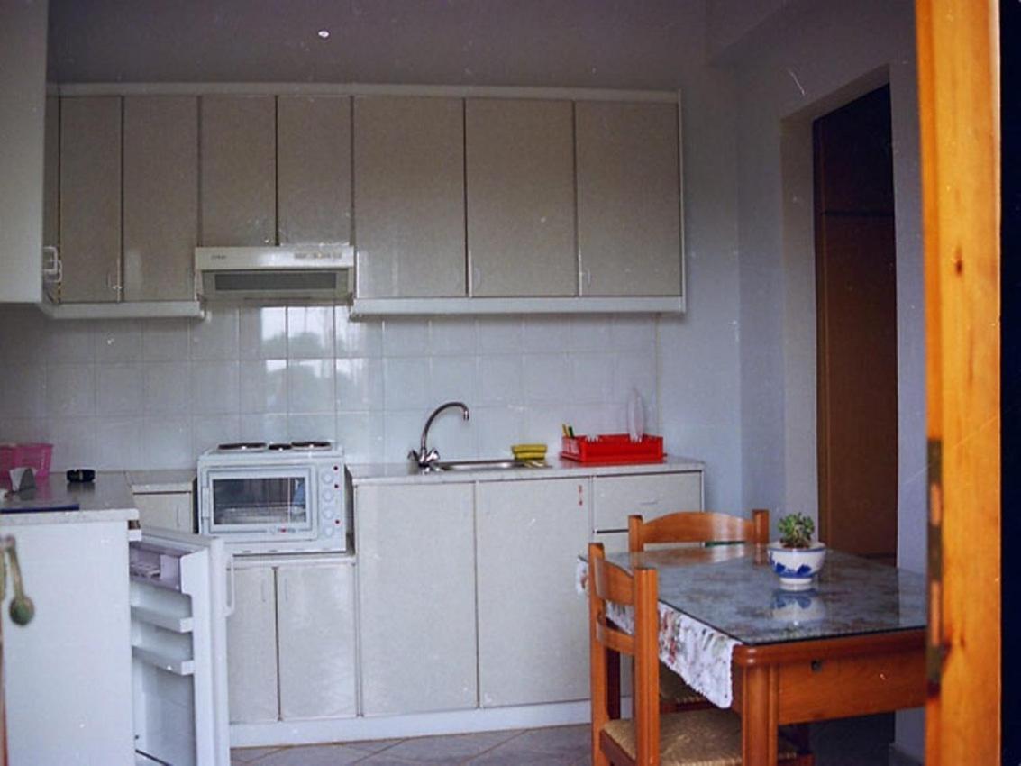 Pela Apartments سيسي المظهر الخارجي الصورة